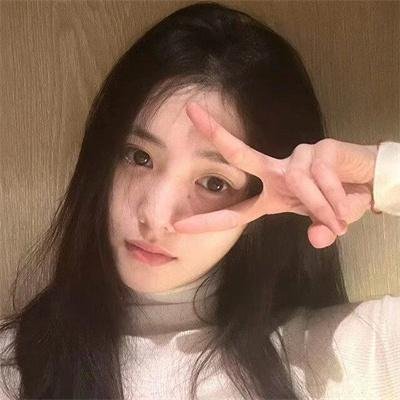 以遇刺为生的女人